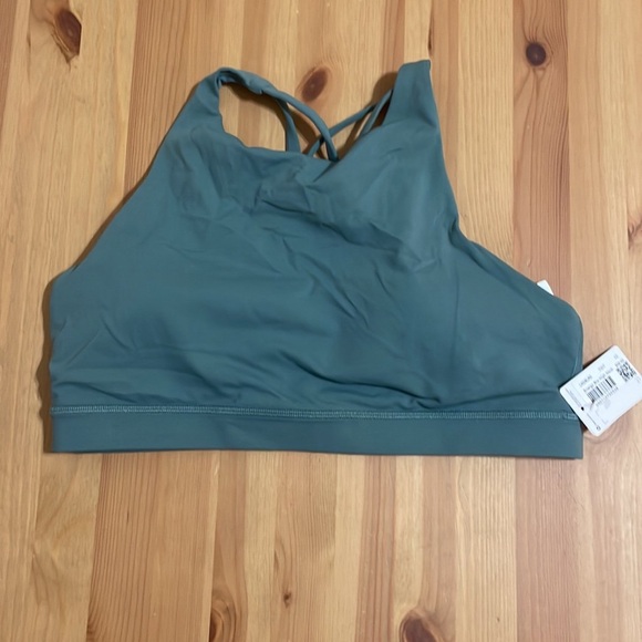 Lululemon Energy Bra High Neck NWT size 12 - Picture 1 of 3